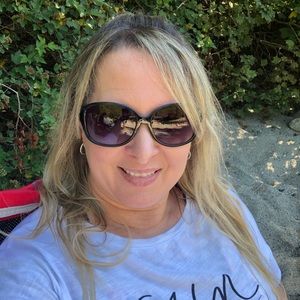 Meet your Posher, Michele